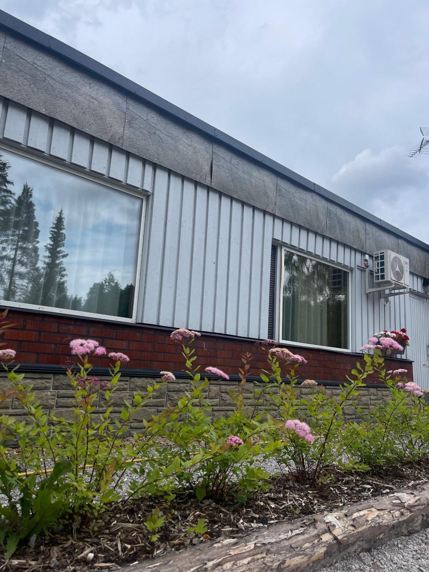 Asikkalan Motelli Vesivehmaa Exterior foto